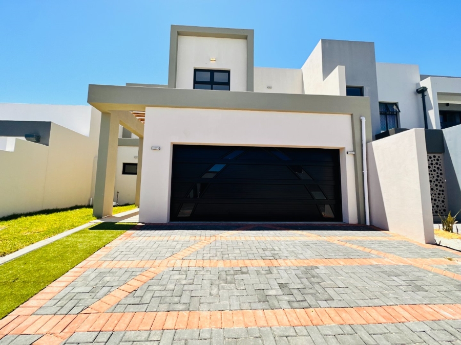 3 Bedroom Property for Sale in Sandown Western Cape